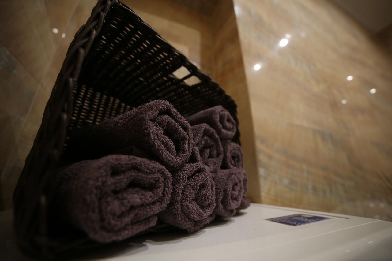 Franco Luxury Apartment Lviv Bagian luar foto