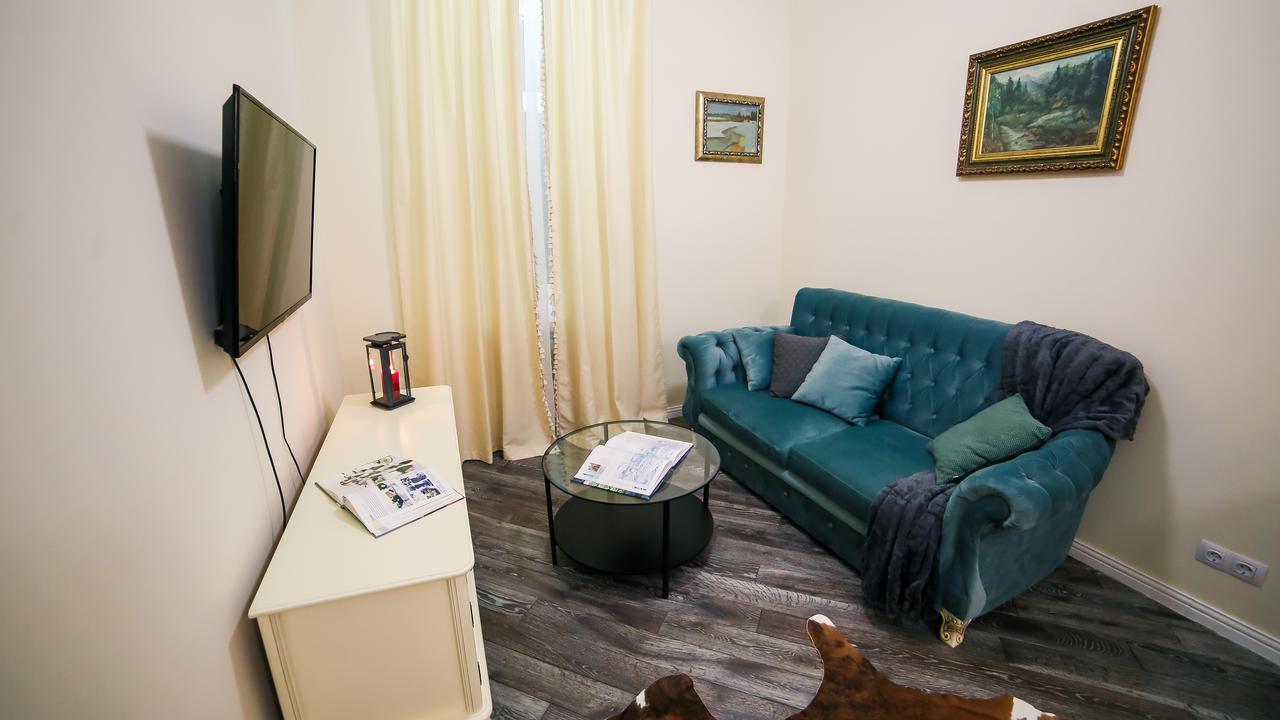 Franco Luxury Apartment Lviv Bagian luar foto