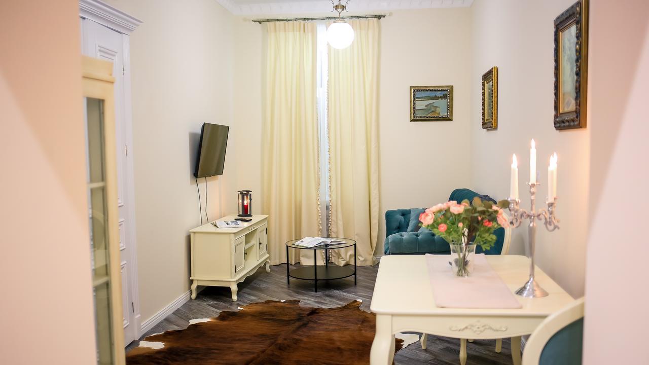 Franco Luxury Apartment Lviv Bagian luar foto